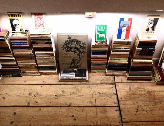Bookstor Hotel Haga Exterior foto